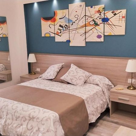 B&B La Stazione Diamante Bagian luar foto