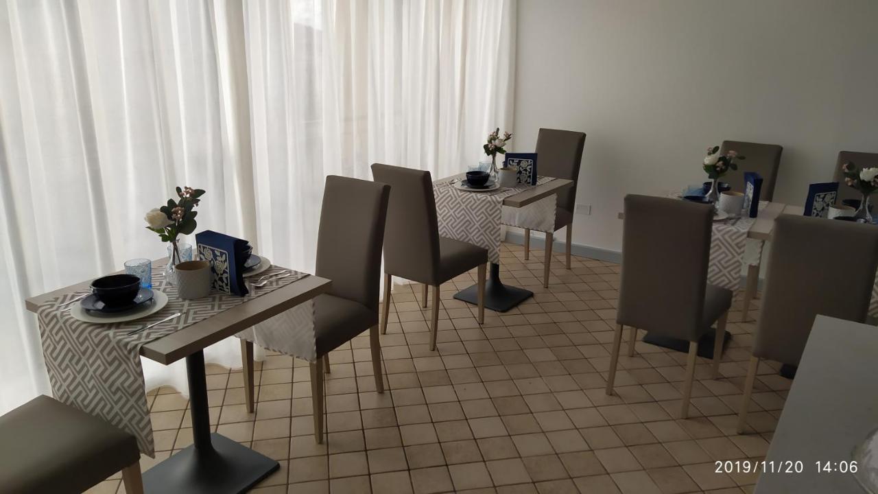B&B La Stazione Diamante Bagian luar foto