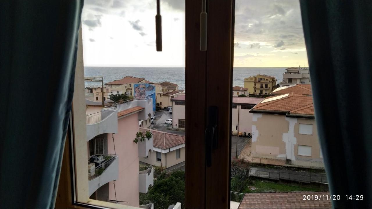 B&B La Stazione Diamante Bagian luar foto