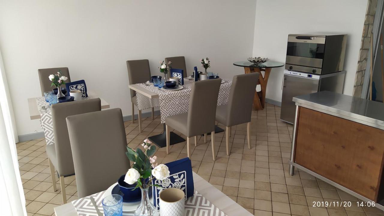 B&B La Stazione Diamante Bagian luar foto