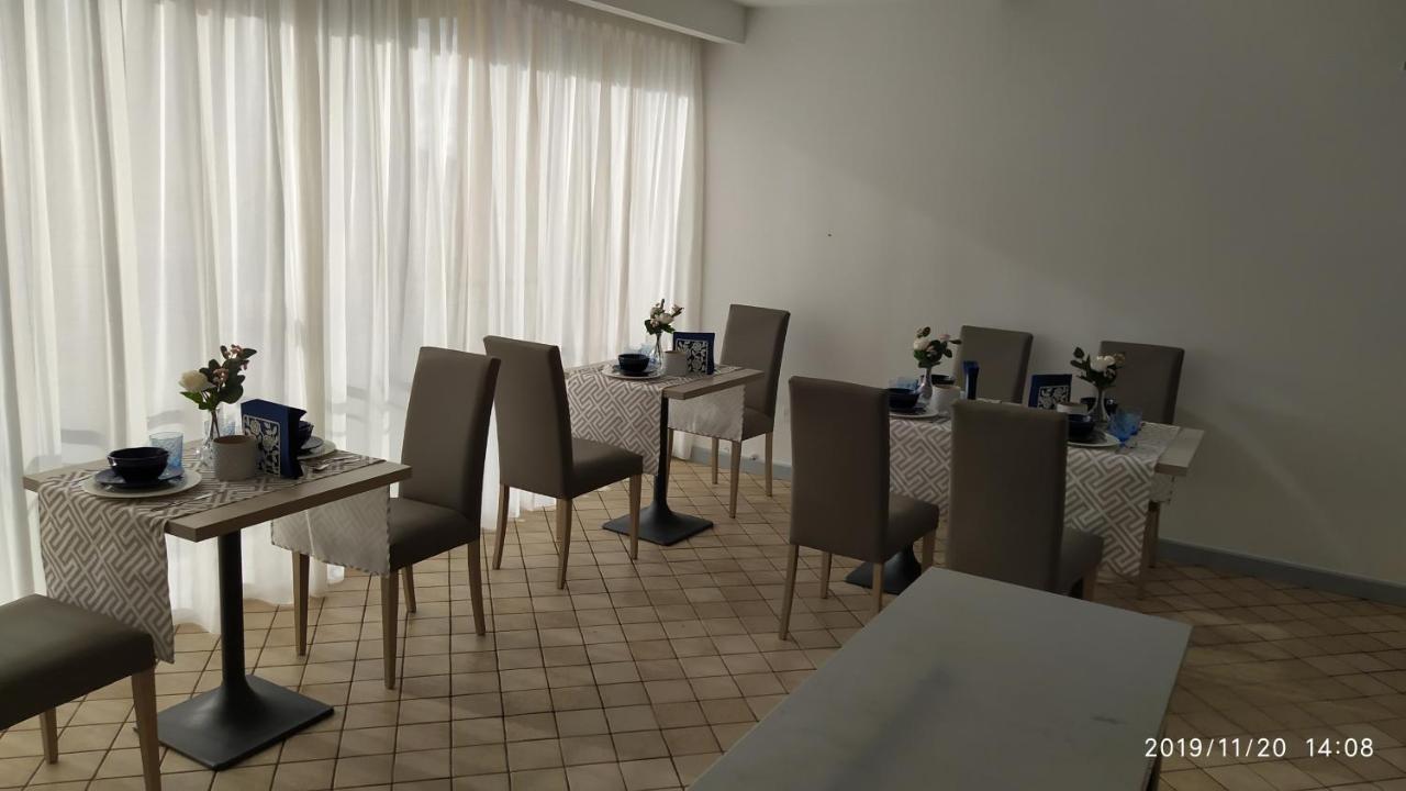 B&B La Stazione Diamante Bagian luar foto