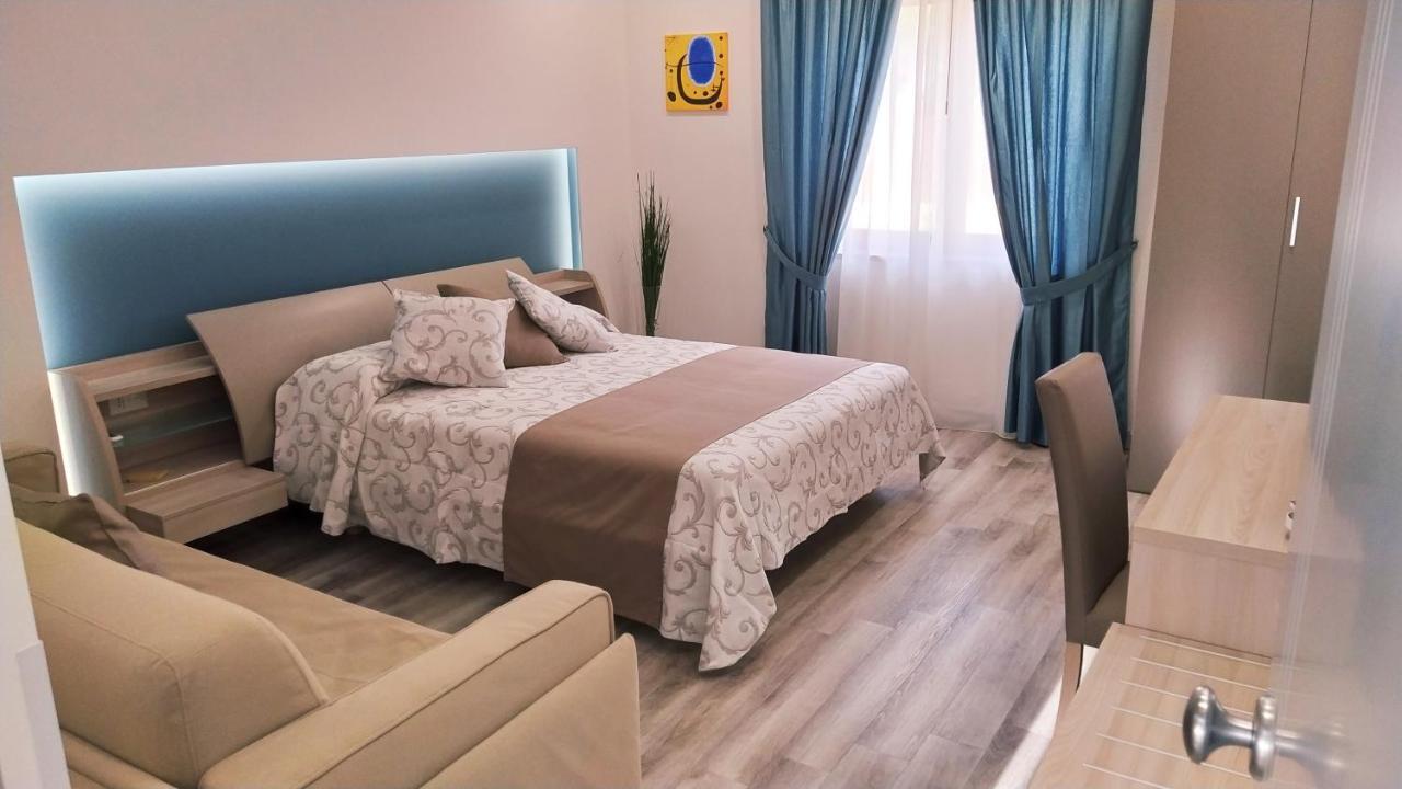 B&B La Stazione Diamante Bagian luar foto