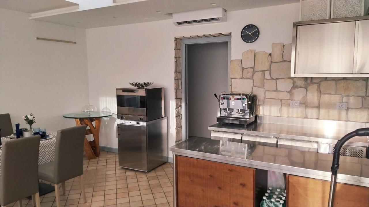B&B La Stazione Diamante Bagian luar foto