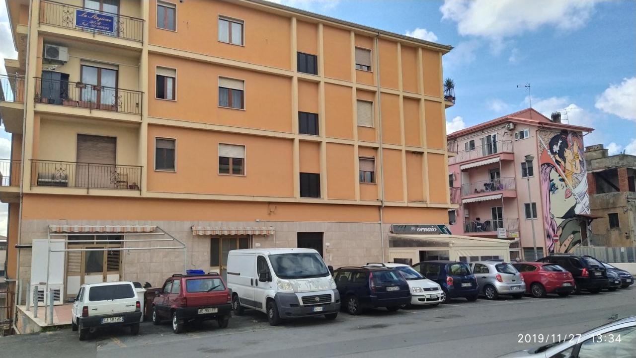 B&B La Stazione Diamante Bagian luar foto
