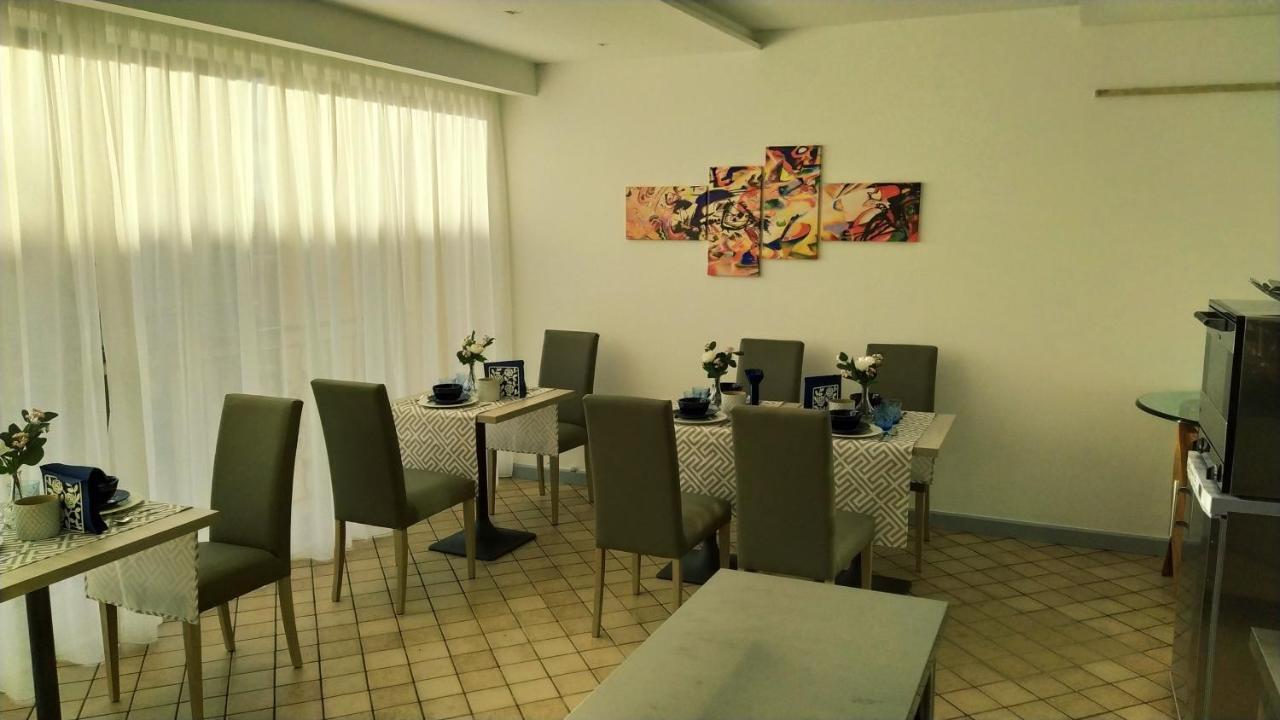 B&B La Stazione Diamante Bagian luar foto