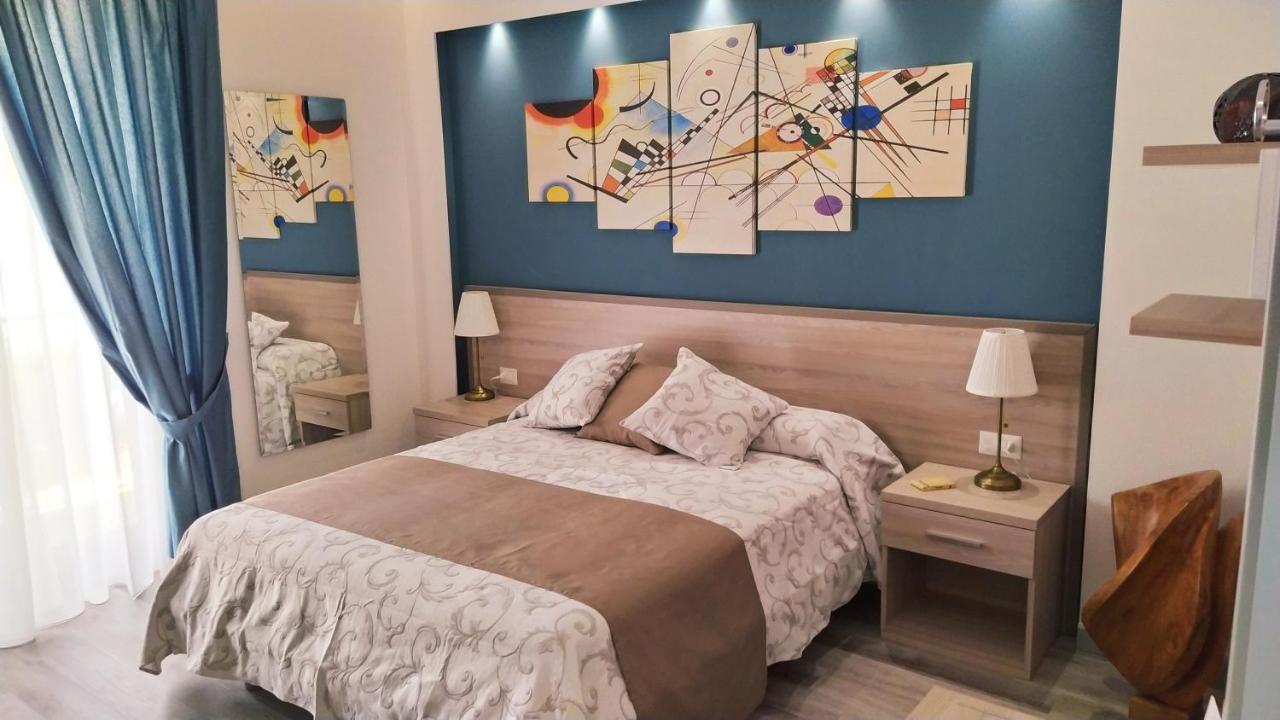 B&B La Stazione Diamante Bagian luar foto