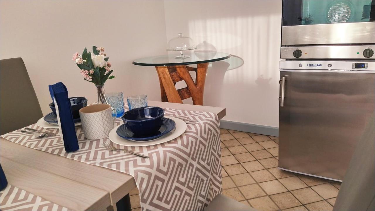 B&B La Stazione Diamante Bagian luar foto