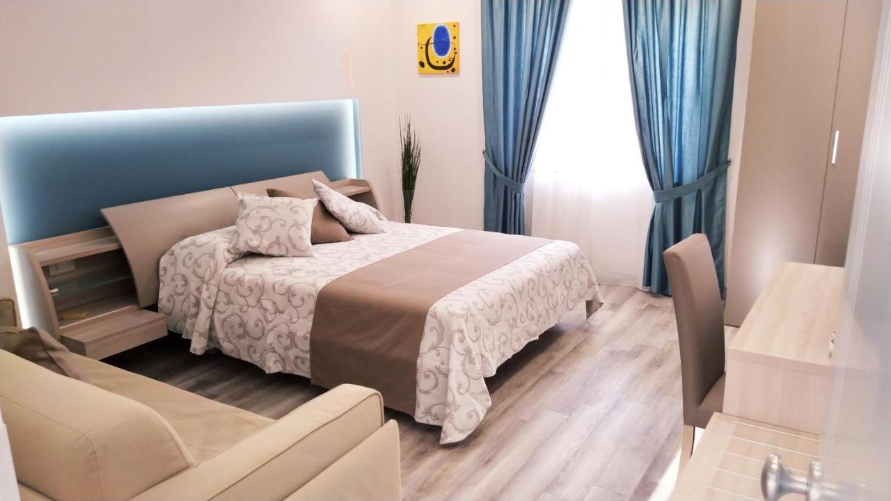 B&B La Stazione Diamante Bagian luar foto
