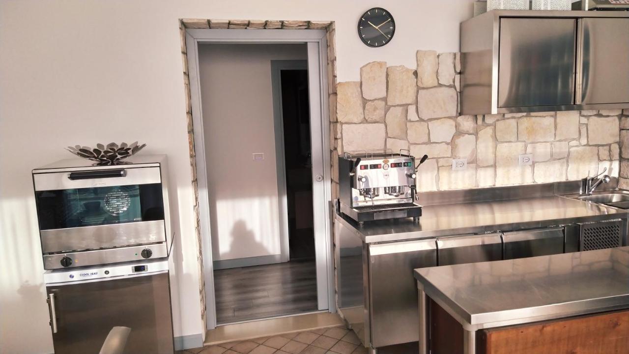 B&B La Stazione Diamante Bagian luar foto